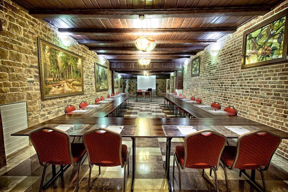 Gaja Aparthotel Poznań Buitenkant foto
