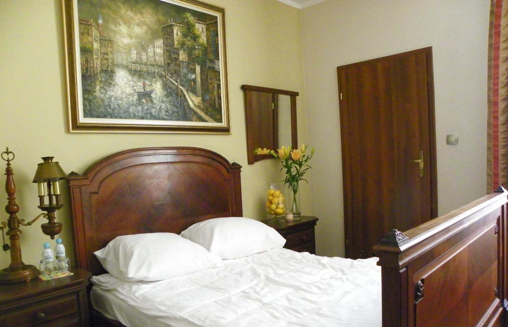 Gaja Aparthotel Poznań Buitenkant foto