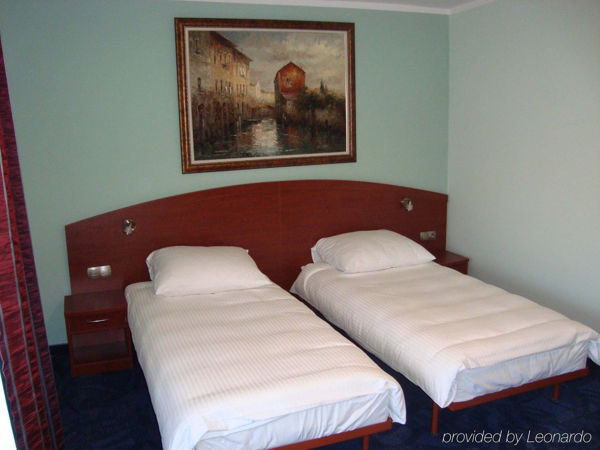 Gaja Aparthotel Poznań Buitenkant foto