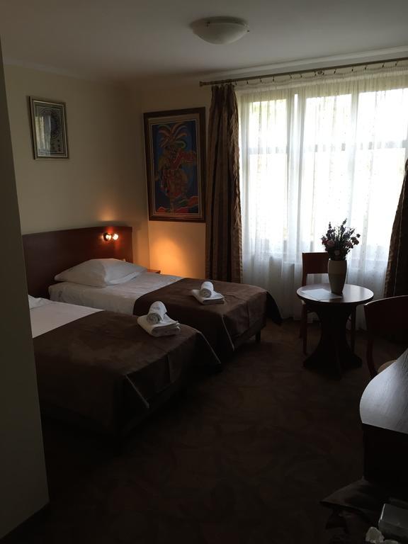 Gaja Aparthotel Poznań Buitenkant foto